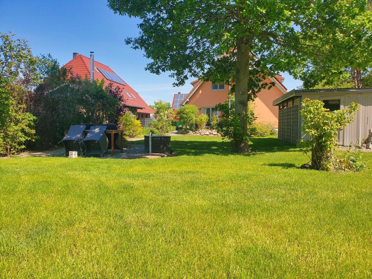 Moderne Fewo Nr 4 Mit Balkon, Sauna Im Haus, Garten - Ferienwohnungen Am Wald Klein Gelm Exterior photo